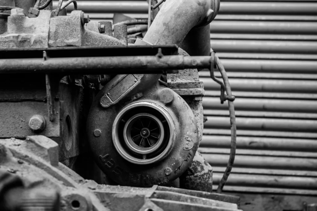 Turbocharger mobil mesin diesel yang dirawat dengan baik