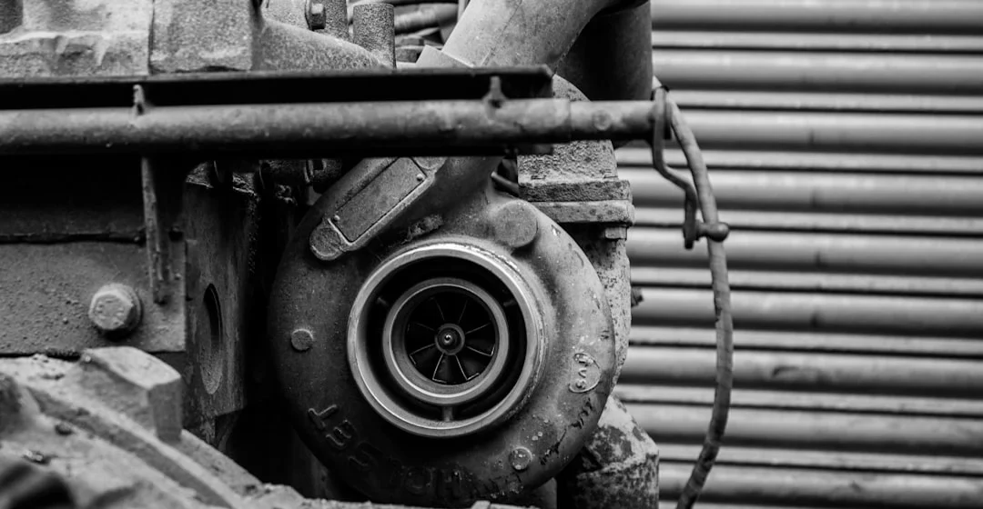 Turbocharger mobil mesin diesel yang dirawat dengan baik